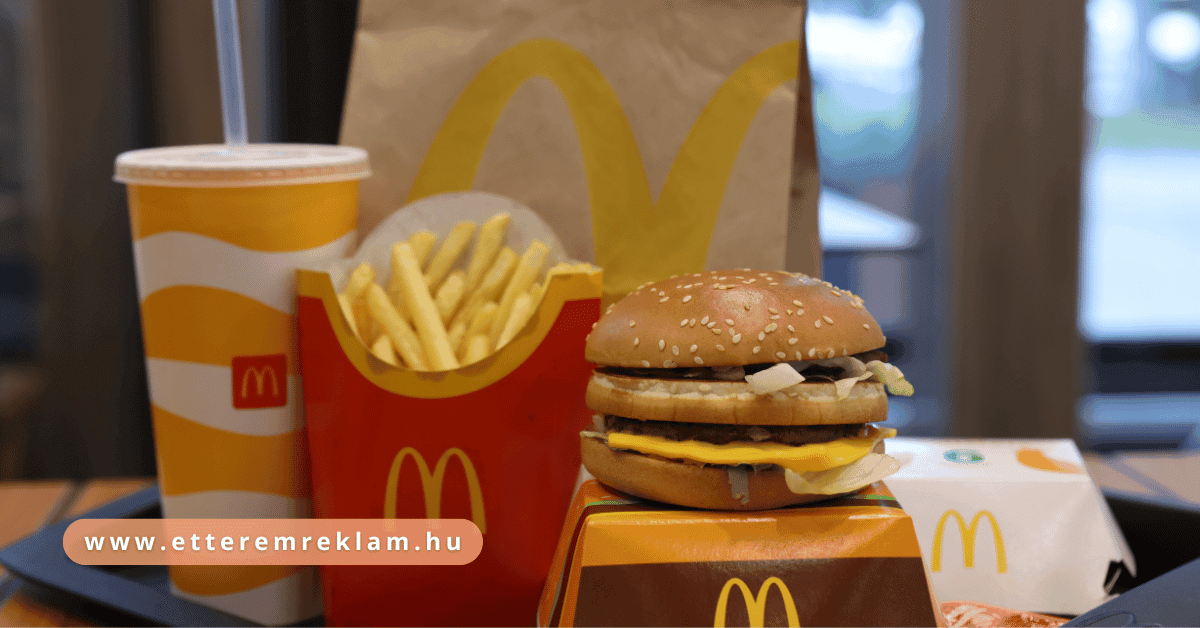 McDonald's étterem logóval, Big Mac menü és Happy Meal